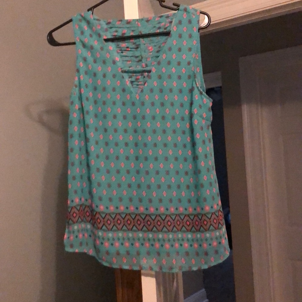 Flowy top